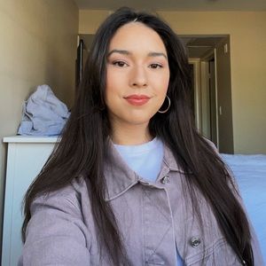 Meet your Posher, Isabelle